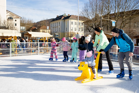 praznični sejem in prihod dedka mraza (50)